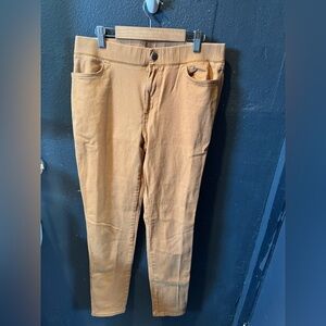 Columbia Mustard Yellow Pull On Skinny Jeans Size Medium